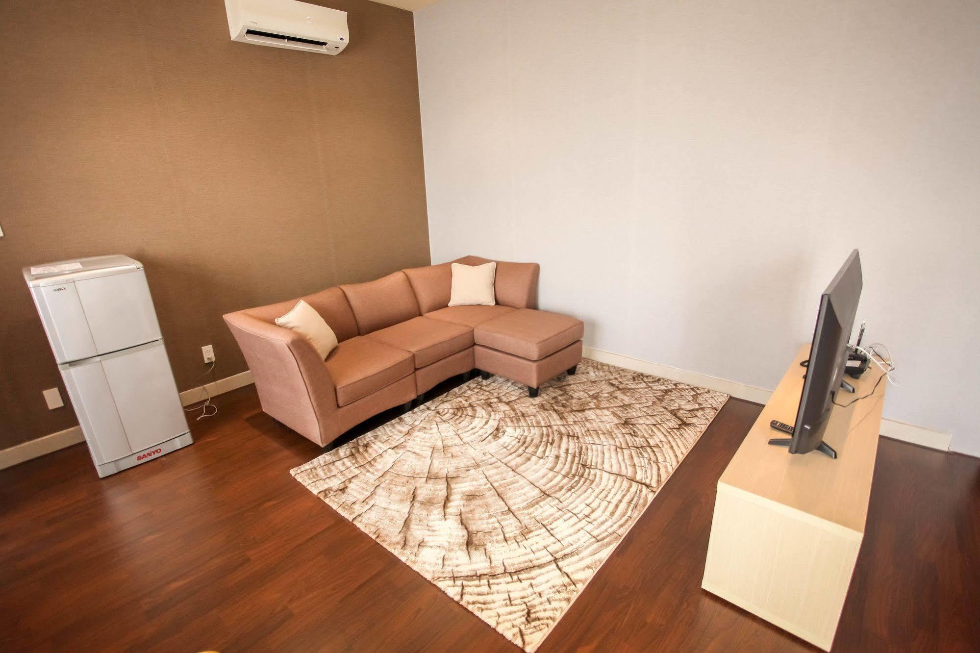 Compass Living Joy Aparthotel Ho Chi Minh-stad Buitenkant foto