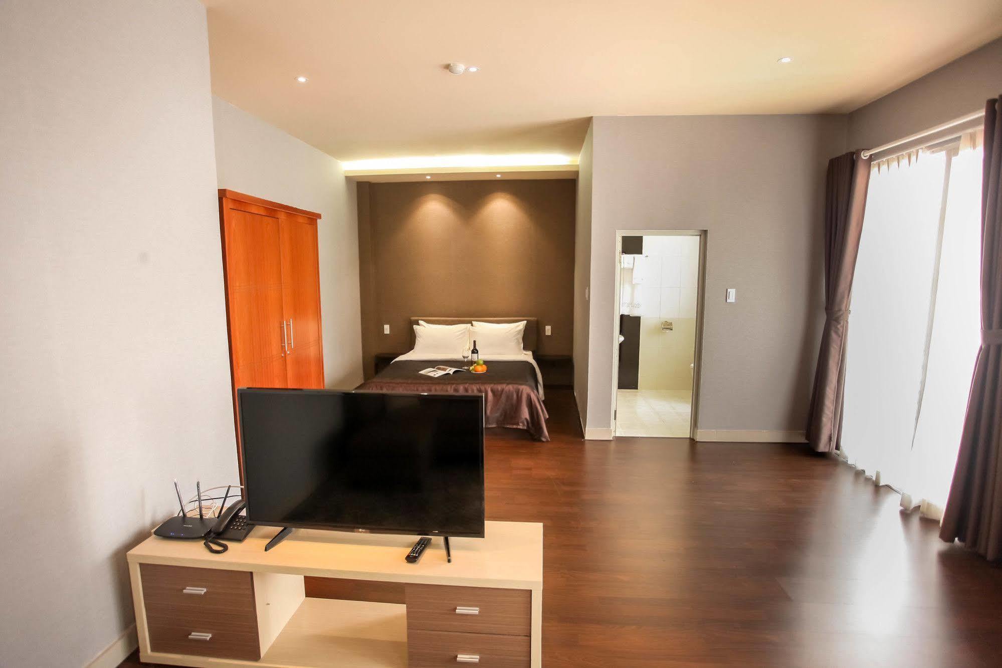 Compass Living Joy Aparthotel Ho Chi Minh-stad Buitenkant foto