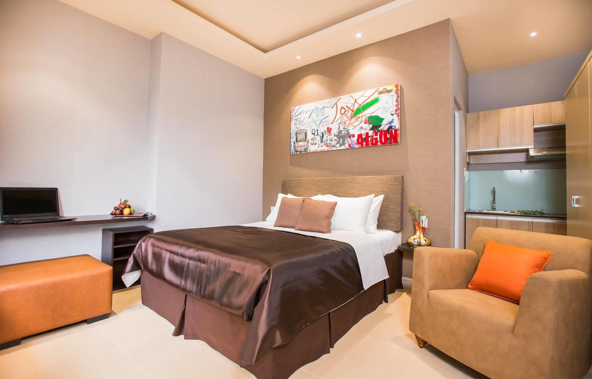 Compass Living Joy Aparthotel Ho Chi Minh-stad Buitenkant foto